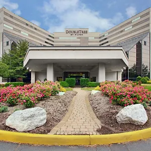 Doubletree By Hilton Airport Отель