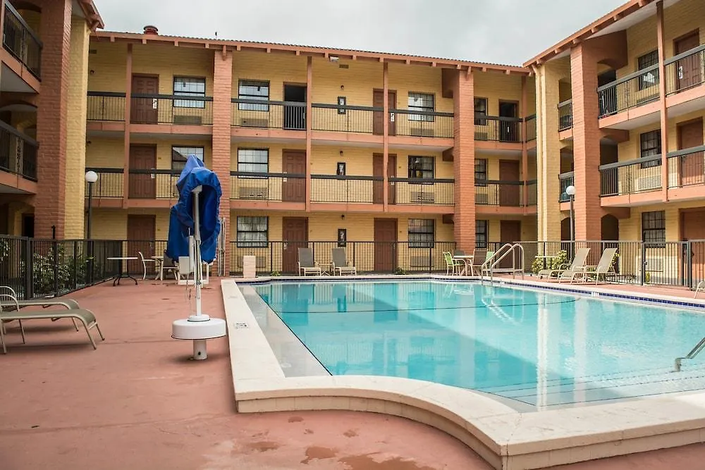 Rodeway Inn Near Ybor City - Casino Tampa 2*,