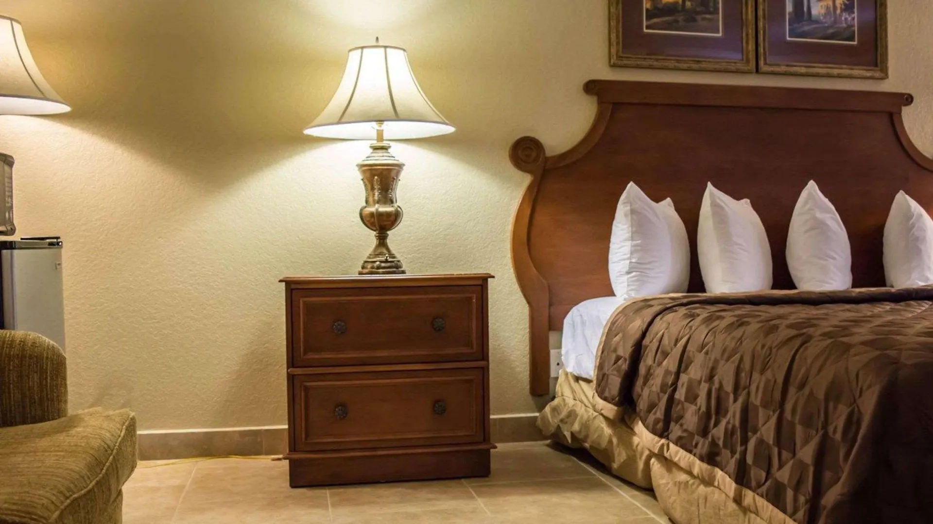 Rodeway Inn Near Ybor City - Casino Tampa