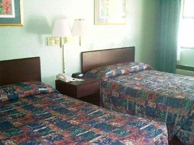 Rodeway Inn Near Ybor City - Casino Tampa