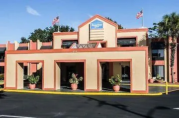 Rodeway Inn Near Ybor City - Casino Tampa 2*,
