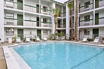 Rodeway Inn Near Ybor City - Casino Tampa 2*,