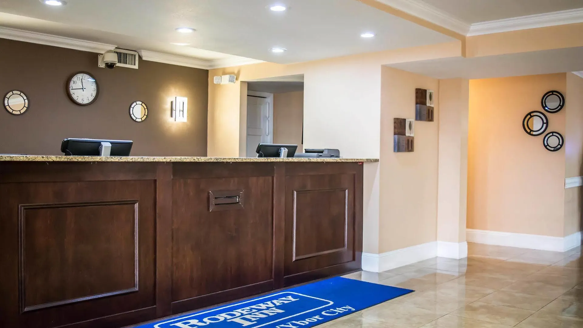 Rodeway Inn Near Ybor City - Casino Tampa