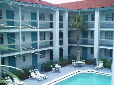Rodeway Inn Near Ybor City - Casino Tampa